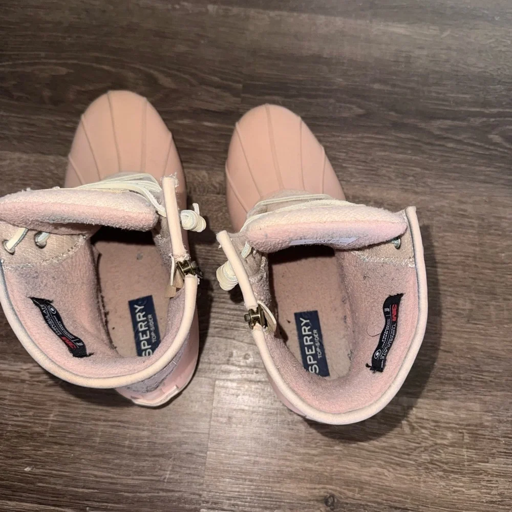 Sperry chic blush